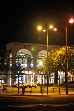 sasebo_station 夜の佐世保駅