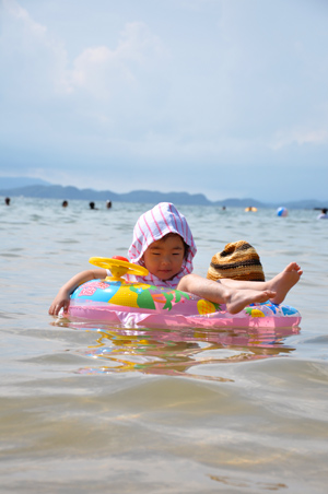 白浜海水浴場にて