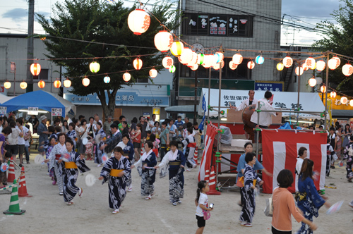 大宮町夏祭りの盆踊り