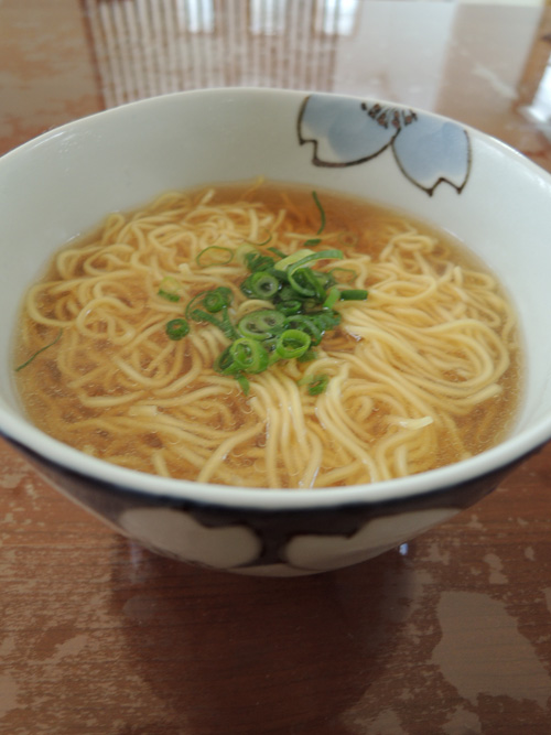 調理された札幌円山動物園白クマ塩ラーメン